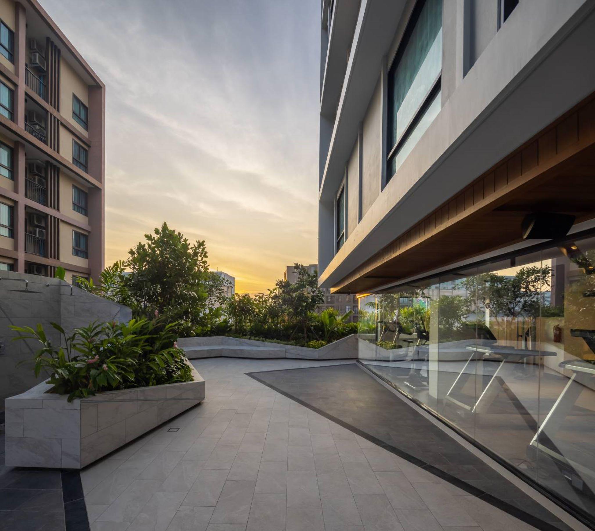 Travelodge Phuket Town Exterior foto